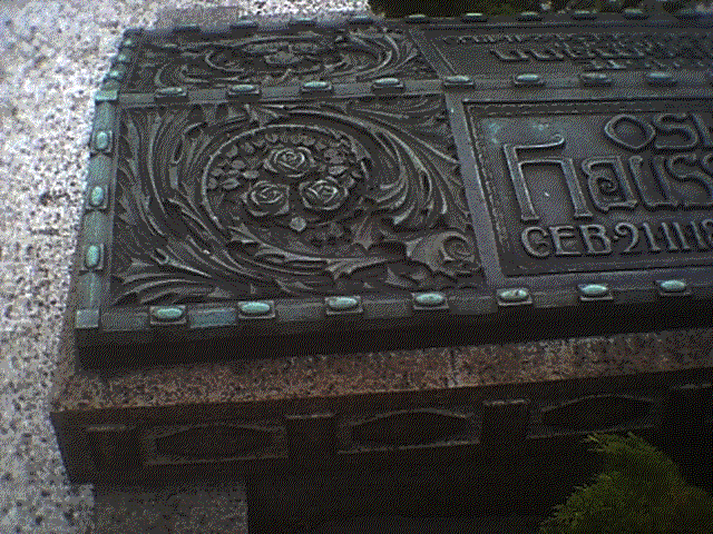 Grabmal Haussmann/Traben